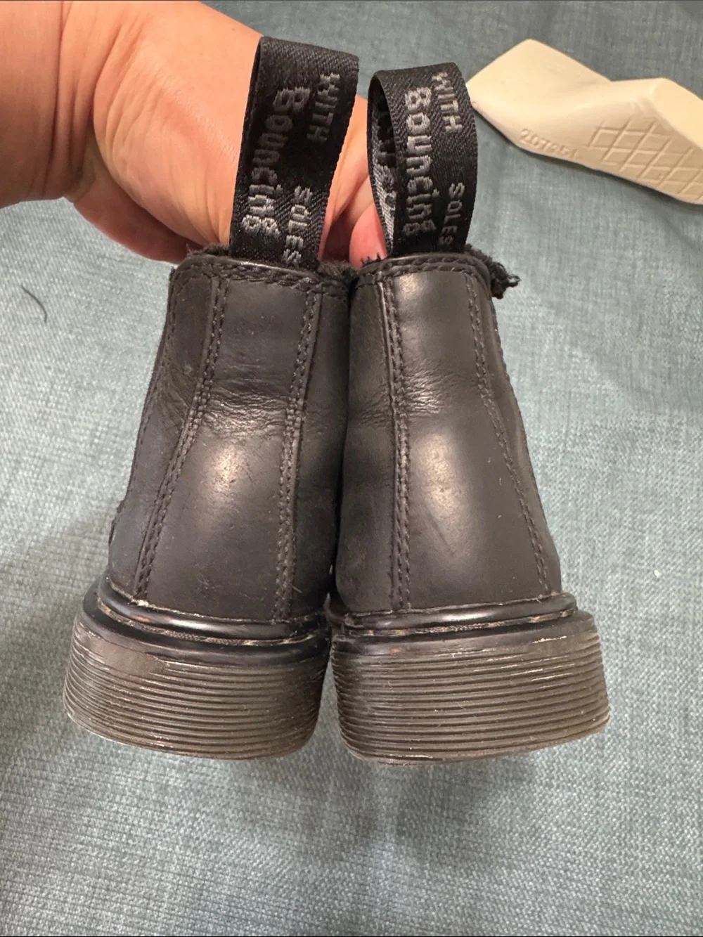 Dr. Martens Chelsea Boots with Faux Fur Lining Kids Size 12 Black Side Zipper